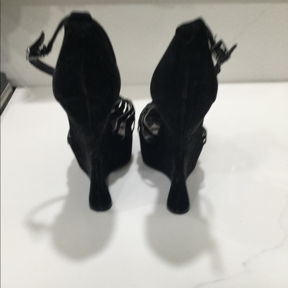 Fun heels - Picture 3 of 4